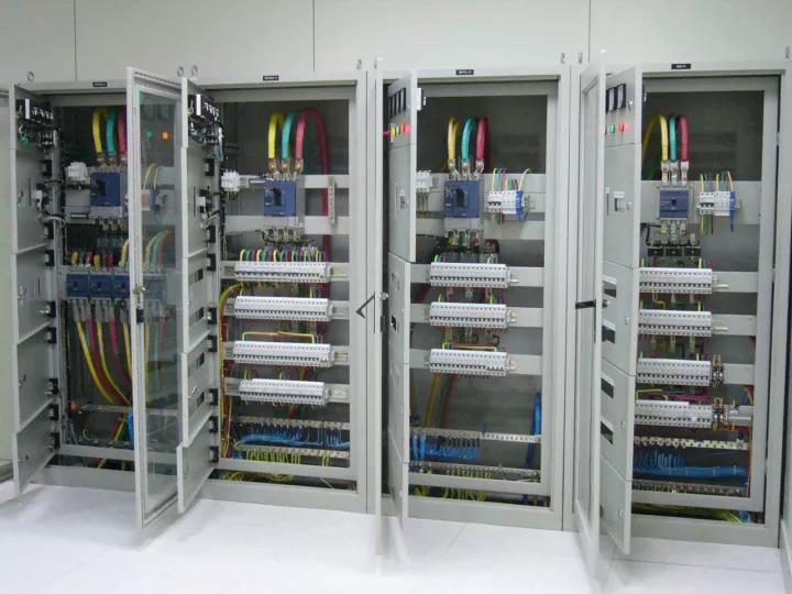 沒(méi)有3c認(rèn)證的電控柜能買(mǎi)嗎【千亞電氣】